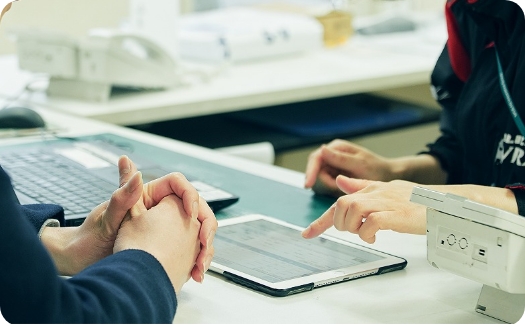 車検の流れを説明する時の様子