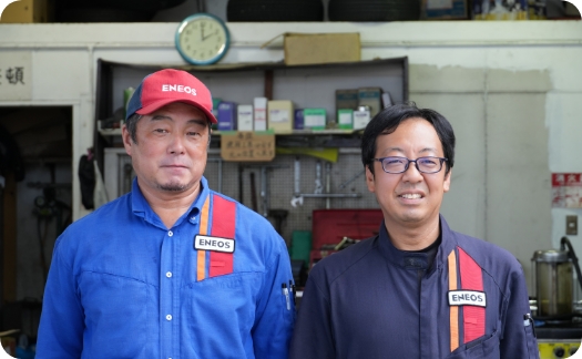 の整備スタッフ達